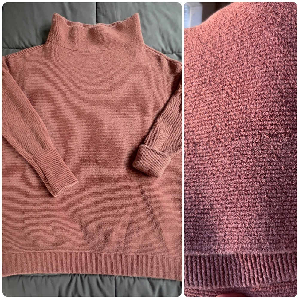 Free People Ottoman Slouchy Tunic sweater Rosy Pink - Size XS